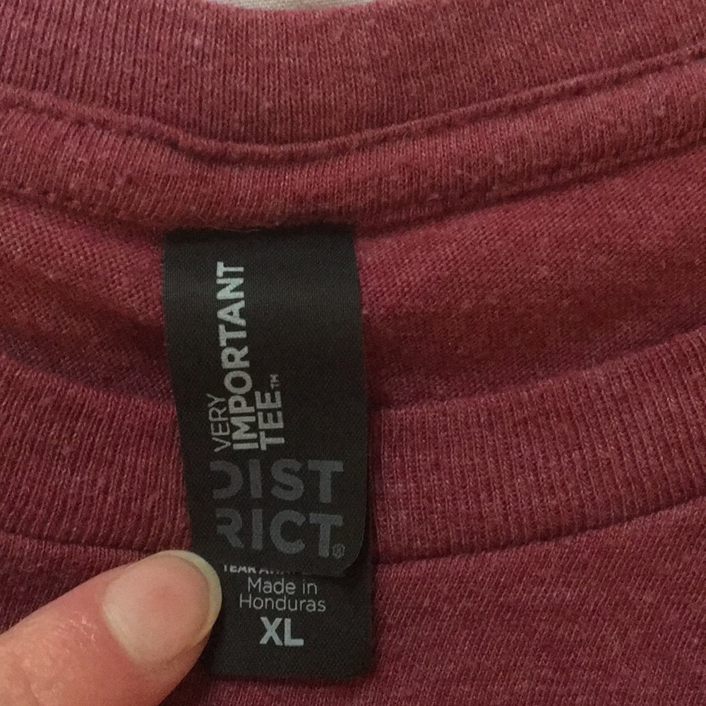 Ballast Point t-shirt - Picture 4 of 5